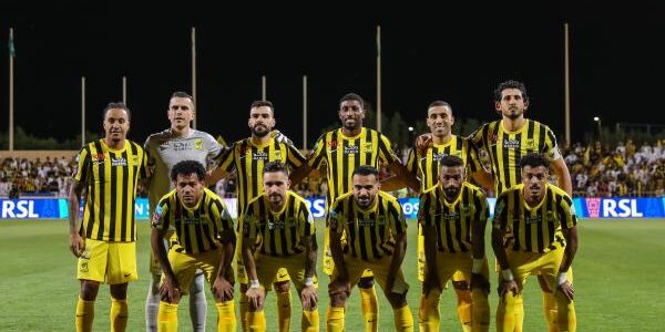 فيديـو.. نجم الاتحاد وعد فأوفى بلقب دورى روشن السعودي
