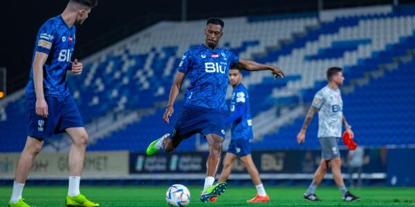 التدريب قبل الأخير لدياز.. الهلال يَتَهَيَّأُ لختام العام
